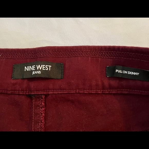 Nine west Women Dark Maroon Stretch Heidi Pull On
Jeans Size 16 plum wine burgu - Picture 5 of 7